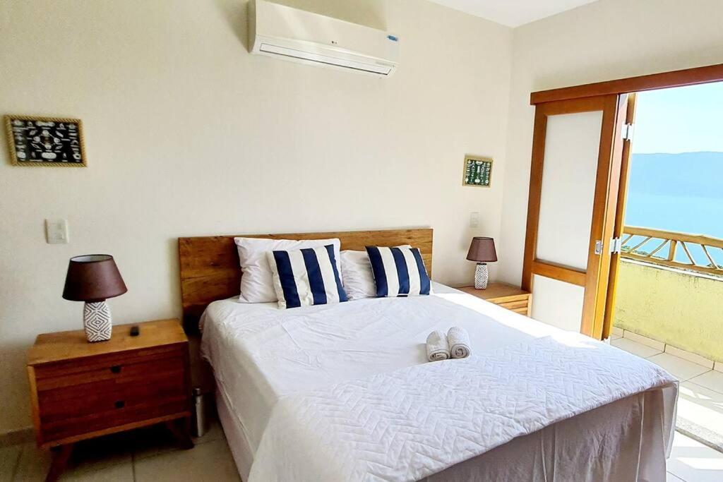 Residencia Em Condom, 1 Ou 2 Suites, Vista Para O Mar, Praia Do Curral, Ilhabela Dış mekan fotoğraf