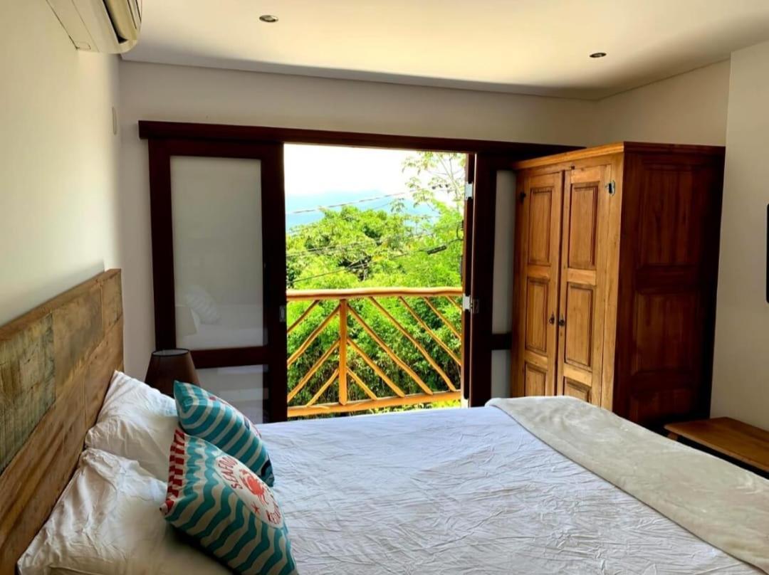 Residencia Em Condom, 1 Ou 2 Suites, Vista Para O Mar, Praia Do Curral, Ilhabela Dış mekan fotoğraf